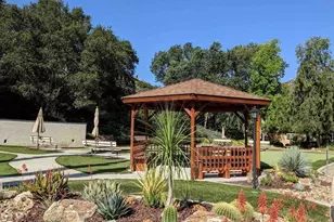 8975 Lawrence Welk Dr, Escondido, CA 92026 - Photo 32