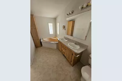 8975 Lawrence Welk Drive #4, Escondido, CA 92026 - Photo 18