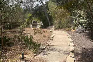 2758 Kauana Loa, Escondido, CA 92029 - Photo 32