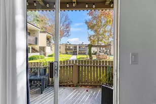 432 Edgehill Ln, Oceanside, CA 92054 - Photo 26