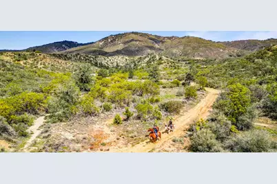 55025 Roadrunner Way, Anza, CA 92539 - Photo 18