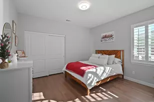 27702 Collier Dr, Menifee, CA 92585 - Photo 18