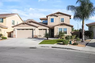 27702 Collier Dr, Menifee, CA 92585 - Photo 2