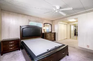 2280 E Valley Pkwy, Escondido, CA 92027 - Photo 20