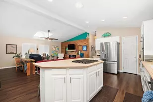 1600 E Vista Way, Vista, CA 92084 - Photo 18