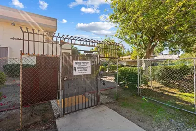 745 E Bradley Avenue #33, El Cajon, CA 92021 - Photo 22
