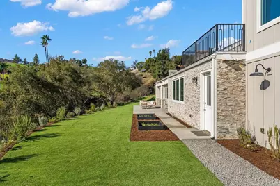 2747 Via Del Robles, Fallbrook, CA 92028 - Photo 50