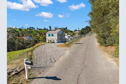 2747 Via Del Robles, Fallbrook, CA 92028 - Photo 54