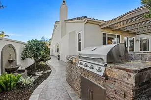 1758 Cuadro Vista, San Marcos, CA 92078 - Photo 32