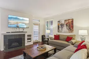 10978 Serafina Ln, San Diego, CA 92128 - Photo 6