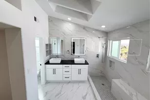 2030 San Remo Dr, Oceanside, CA 92056 - Photo 10