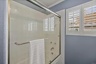 7083 Zubaron Ln, Carlsbad, CA 92009 - Photo 20