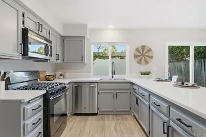 2705 Via Cardel, Carlsbad, CA 92010 - Photo 16