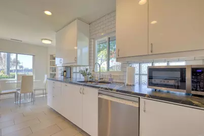 215 N Vulcan Drive, Encinitas, CA 92024 - Photo 26