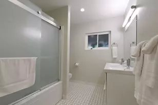 215 N Vulcan Dr, Encinitas, CA 92024 - Photo 34