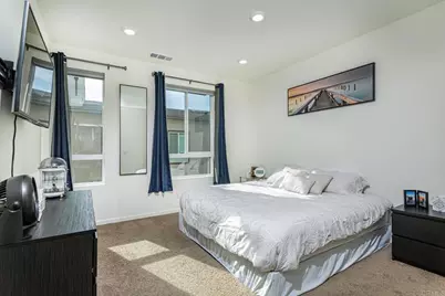 958 Foxwood Lane, Vista, CA 92081 - Photo 16