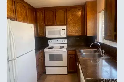 390 E Madison #E, El Cajon, CA 92020 - Photo 8