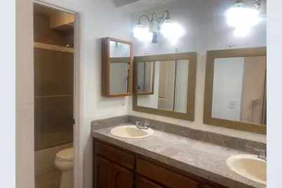 390 E Madison #E, El Cajon, CA 92020 - Photo 8