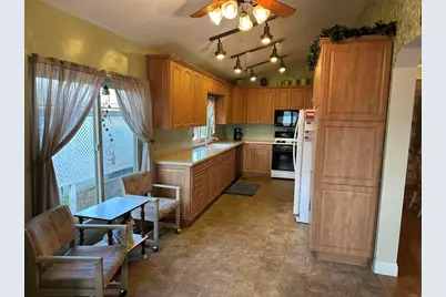 5252 Harvest Court, Oceanside, CA 92057 - Photo 8
