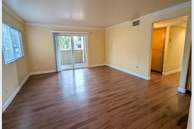 5057 Los Morros Way #112, Oceanside, CA 92057 - Photo 6