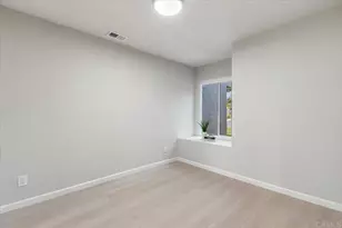 7911 Terraza Disoma, Carlsbad, CA 92009 - Photo 32