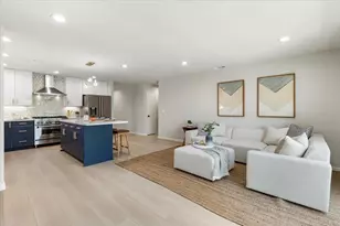 7911 Terraza Disoma, Carlsbad, CA 92009 - Photo 18