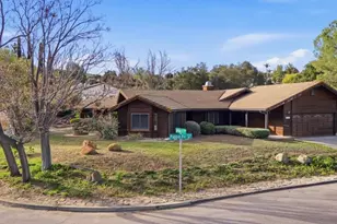 25141 Pappas Rd, Ramona, CA 92065 - Photo 2