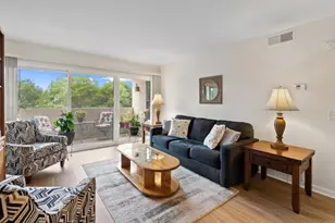 17607 Pomerado, San Diego, CA 92128 - Photo 2