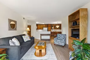17607 Pomerado, San Diego, CA 92128 - Photo 2