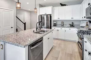 4146 Mission Tree Way, Oceanside, CA 92057 - Photo 12