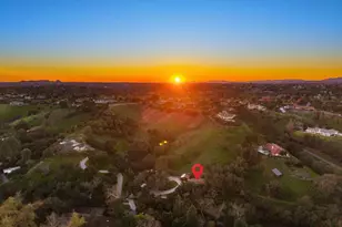 901 S Live Oak Park Rd, Fallbrook, CA 92028 - Photo 2