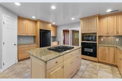 901 S Live Oak Park Road, Fallbrook, CA 92028 - Photo 36