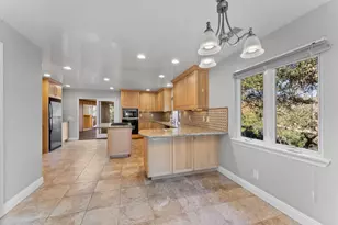 901 S Live Oak Park Rd, Fallbrook, CA 92028 - Photo 32