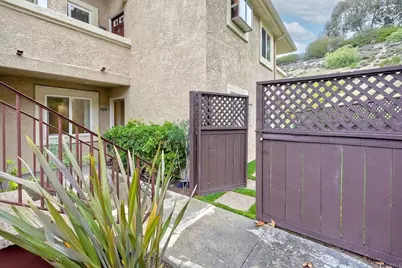 700 Sea Cliff Way #705, Oceanside, CA 92056 - Photo 2