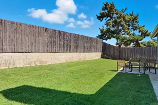 13435 Frey Ct, Poway, CA 92064 - Photo 2