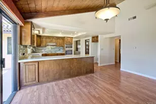 338 Skyline Dr, Vista, CA 92084 - Photo 20