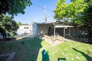 7513 Pivot St, Downey, CA 90241 - Photo 8