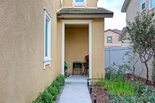 35262 Persano Pl, Fallbrook, CA 92028 - Photo 4