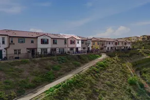 1728 Vly Oak Wy, Oceanside, CA 92056 - Photo 42