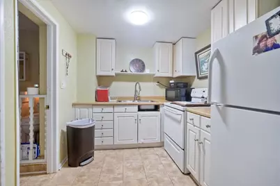1080 Buena Place, Carlsbad, CA 92008 - Photo 26