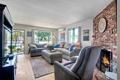 1080 Buena Place, Carlsbad, CA 92008 - Photo 2