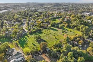 668 Plumosa Ave, Vista, CA 92081 - Photo 1