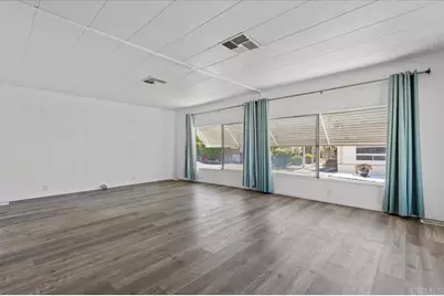 718 Sycamore Avenue #109, Vista, CA 92083 - Photo 4