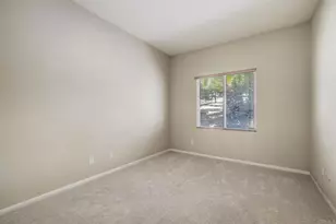 1701 Hilo Dr, Vista, CA 92081 - Photo 22