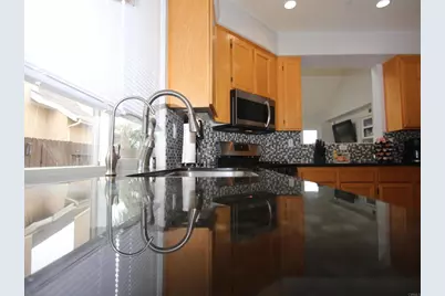 445 Poets Square, Fallbrook, CA 92028 - Photo 8