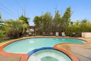 855 Rosemary Ln, Vista, CA 92081 - Photo 20