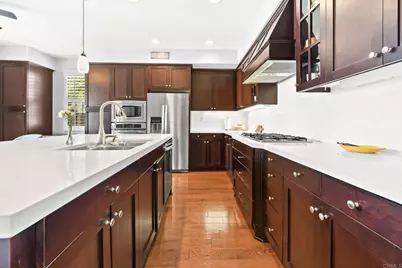 6266 Village Green Dr, Carlsbad, CA 92009 - Photo 14