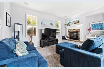 6266 Village Green Dr, Carlsbad, CA 92009 - Photo 20