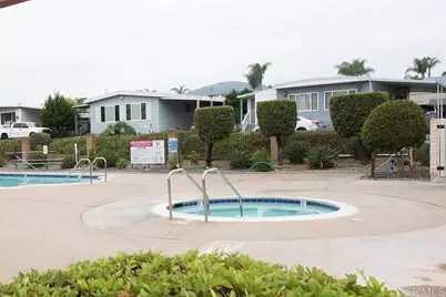1010 E Bobier Dr #174, Vista, CA 92084 - Photo 16