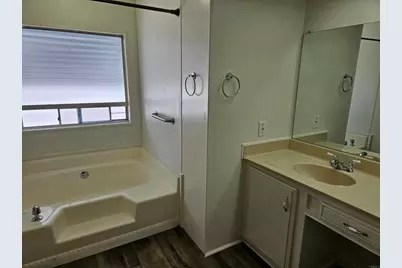 1010 E Bobier Dr #174, Vista, CA 92084 - Photo 4